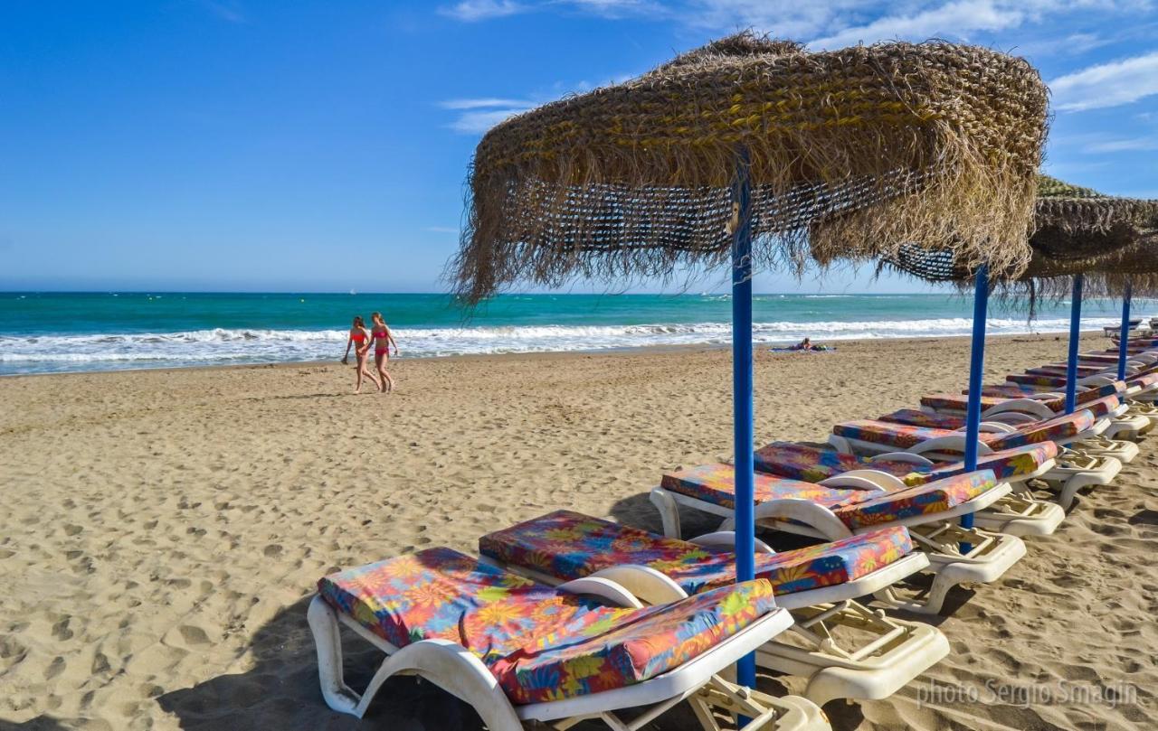 Timon II Apartamentos - A Solo 90 Metros De La Playa - Parking Gratis - Avenida De Las Palmeras 베날마데나코스타 외부 사진